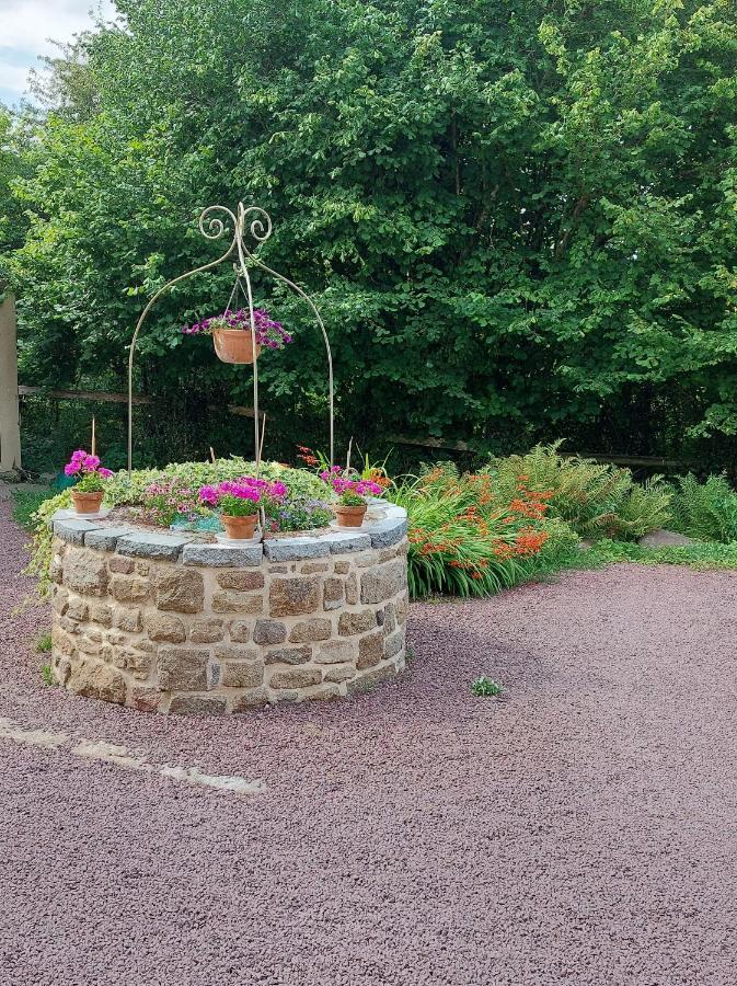Le Petit Bois Normand - Chambre D'Hote Bed & Breakfast Champ-du-Boult Bagian luar foto